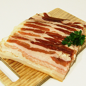 Bio slanina zo suchého zretia jemne údená plátky 200g